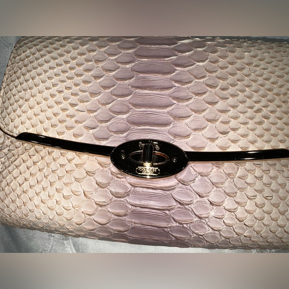 Coach Madison Limited Edition Python Embossed Shoulder Bag. - Picture 10 of 16